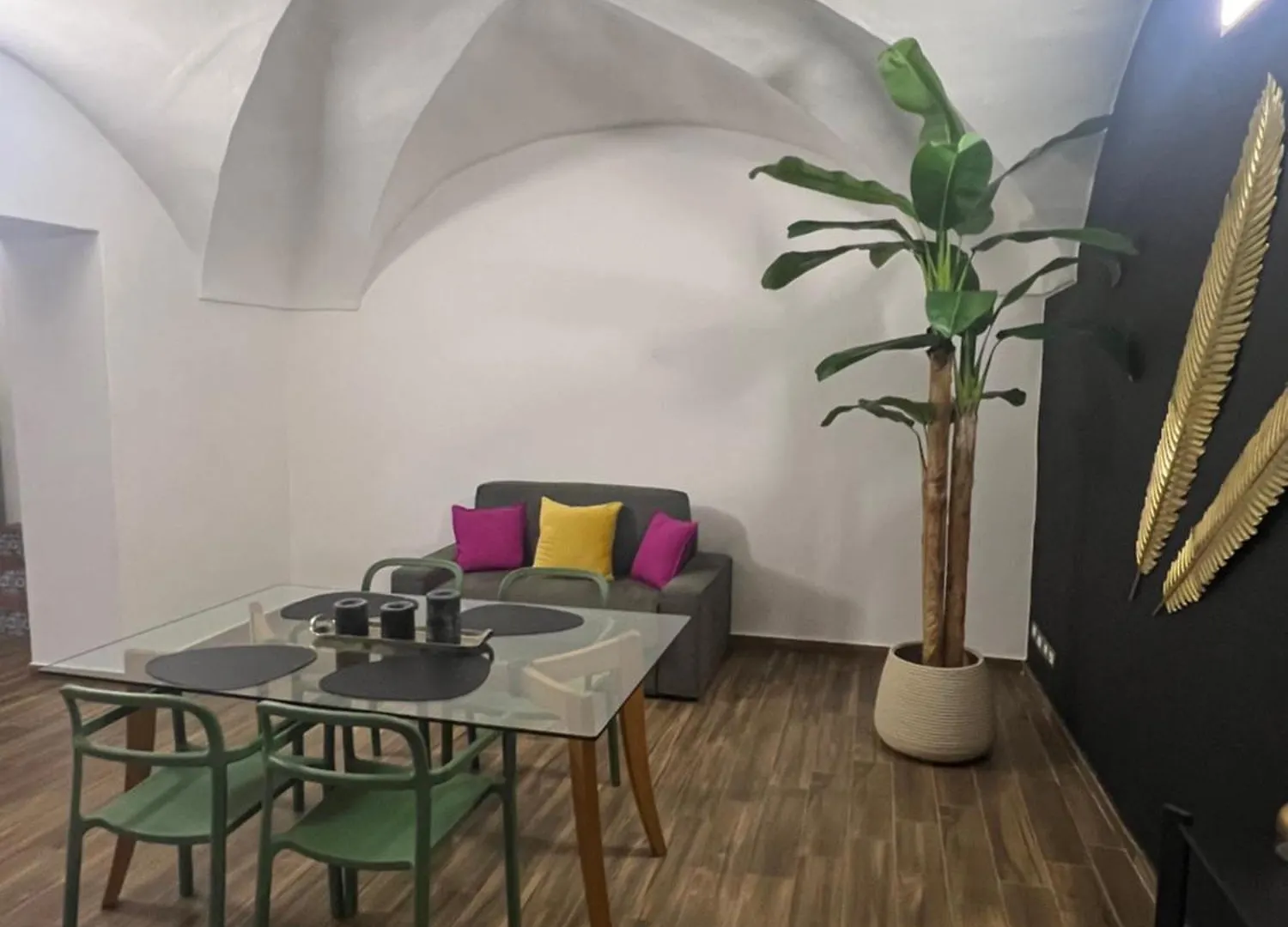 Monahouse - Elegance And Comfort On Via Etnea In The Heart Of Catania - Sicily Italy